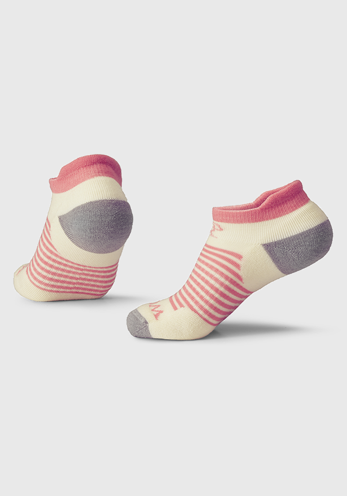 Amelia No Show Tab Lightweight Socks - Berries and Cream