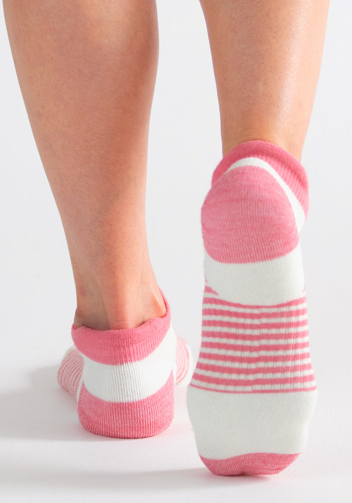 Amelia No Show Tab Lightweight Socks - Bubblegum