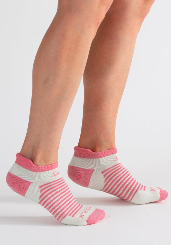 Amelia No Show Tab Lightweight Socks - Bubblegum